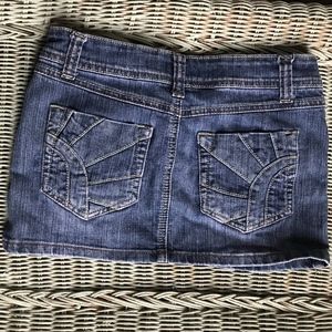 Skirt with Cute Detailed Pockets